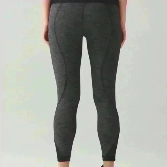 Lululemon Inspire Tight II
Heathered  Black / Heathered Black - Picture 2 of 5